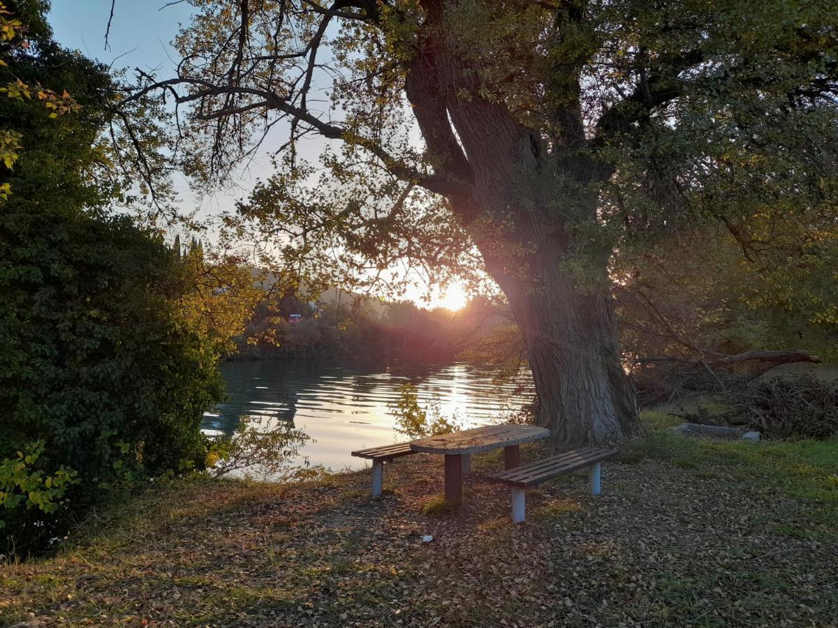 Kamena Kuca Family Rodin Daire Čapljina Dış mekan fotoğraf