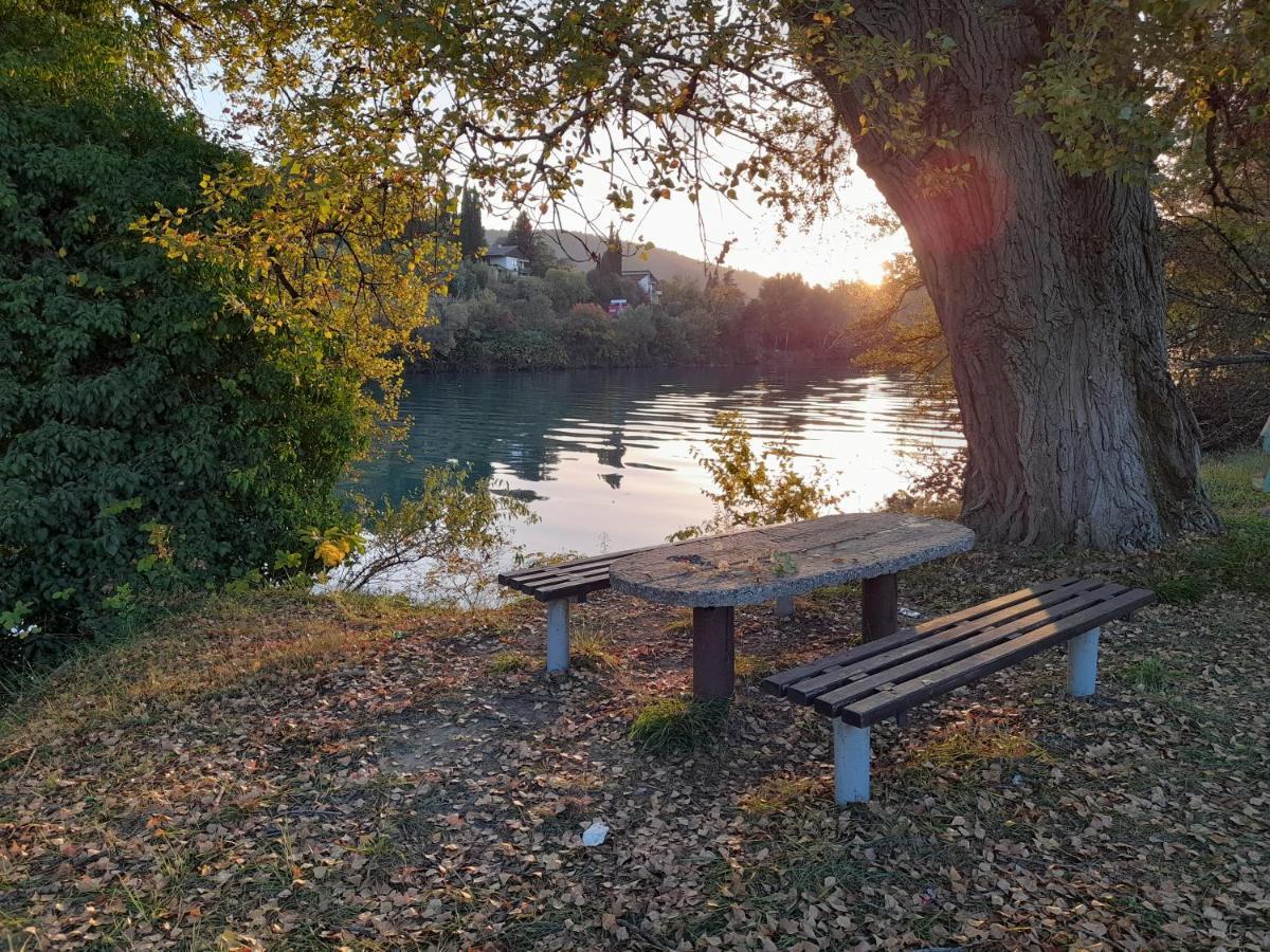 Kamena Kuca Family Rodin Daire Čapljina Dış mekan fotoğraf