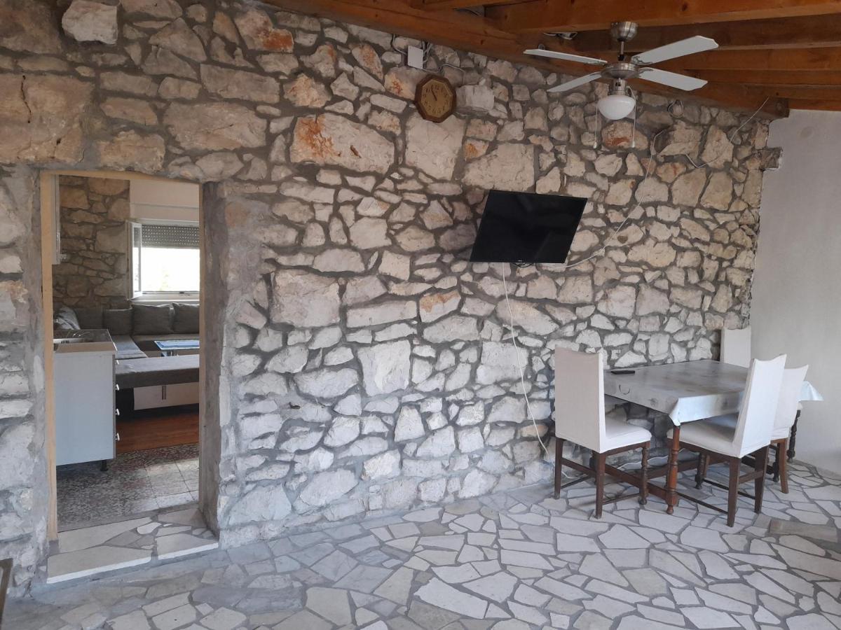 Kamena Kuca Family Rodin Daire Čapljina Dış mekan fotoğraf