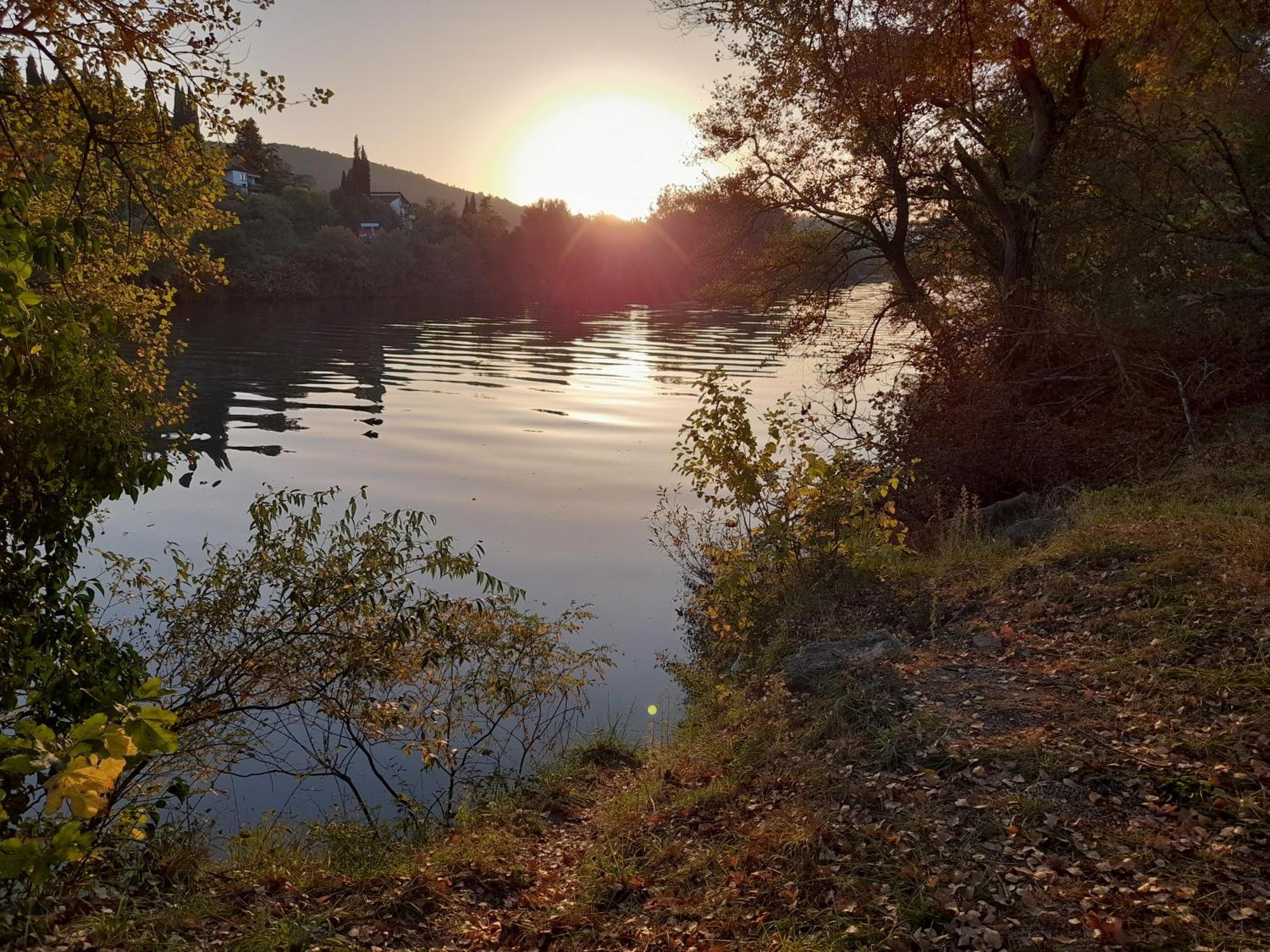 Kamena Kuca Family Rodin Daire Čapljina Oda fotoğraf