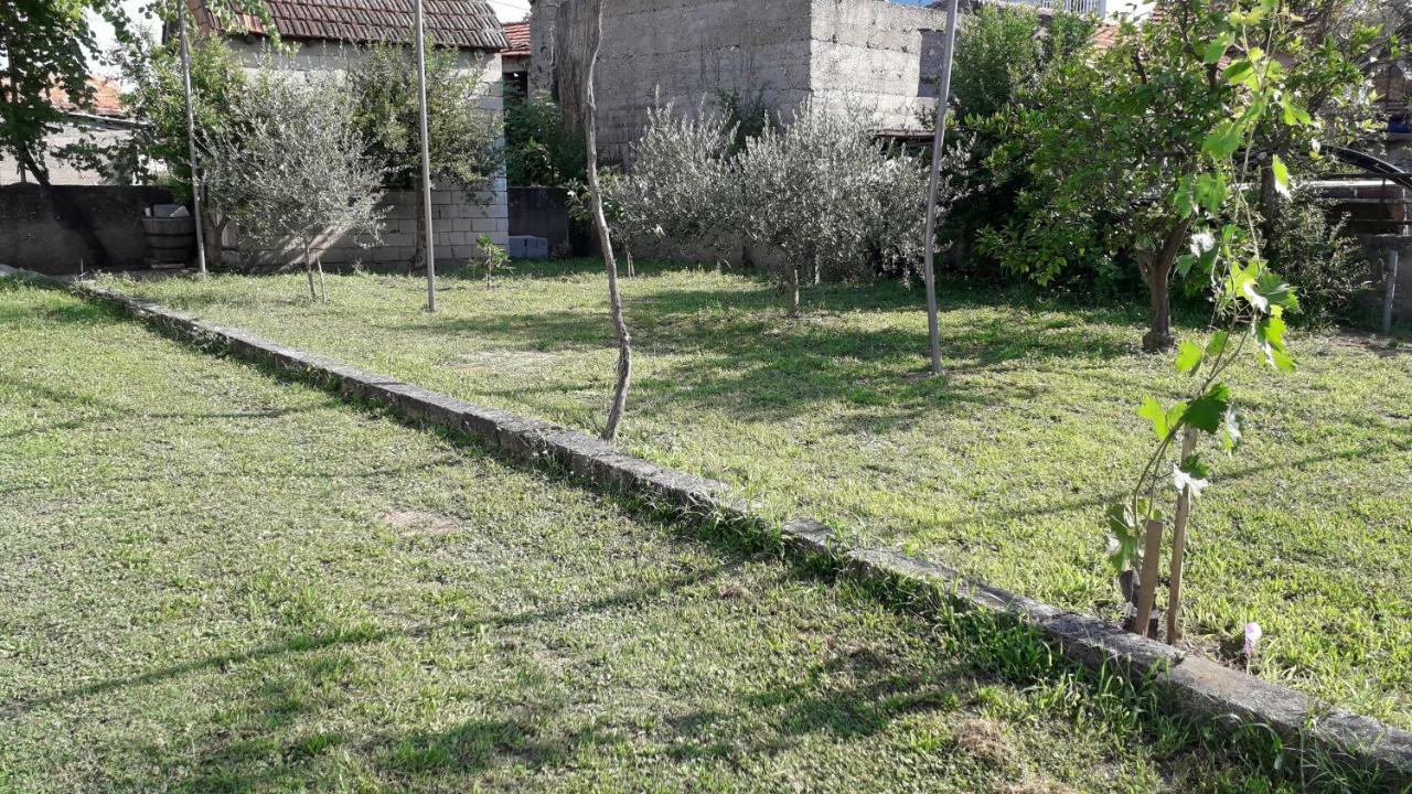 Kamena Kuca Family Rodin Daire Čapljina Dış mekan fotoğraf